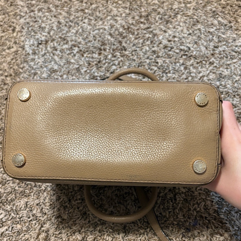 Michael Kors Beige Crossbody Bag - Picture 7 of 7